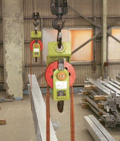 吊具『AT反転機付吊具』