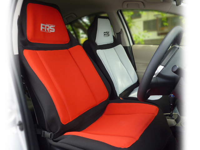 自動車用シートカバー兼水難事故避難用装着具『FRS』