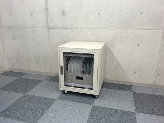 アルミ＞19インチラック 「Tablet Rack」 | ニッキャビ - Powered by