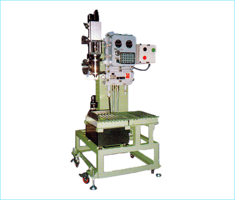 充填対象は食品から化学製品まで。耐圧防爆液充填機