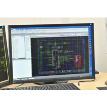 各種制御盤（分電盤・搬送ライン・試験機）の設計はお任せください！