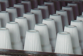 プラスチック軽量容器　企画・設計サービス