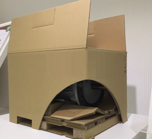  段ボールパレット「ナビパレット」※大型FA機器の輸出に