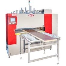 接着機 表面材と芯材を約45秒で完全接着！高周波フラッシュ接着機 | 奥田機械