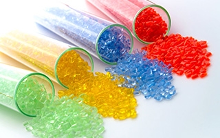プラスチック着色加工サービス