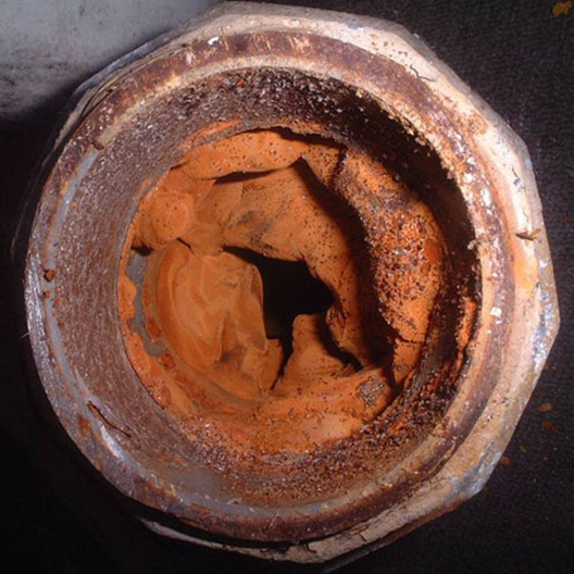 マンション水道（給水）管は赤錆劣化による漏水まで気づかない