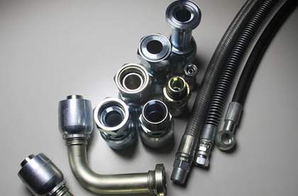 油圧ホース製作サービス