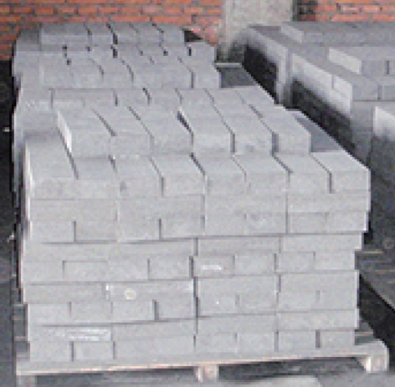 カーボン煉瓦及び加工品