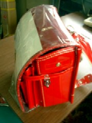 【試作開発】型崩れしにくいランドセル（1993年）