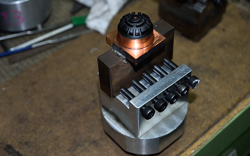 工業用ゴム製品用金型