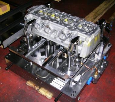 【治具事例】シリンダーブロック加工治具