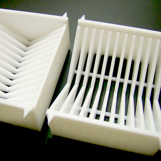 テフロン（フッ素樹脂）／精密加工／試作、研究、開発品