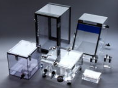 プラスチック　切削・熱成形・接着加工サービス