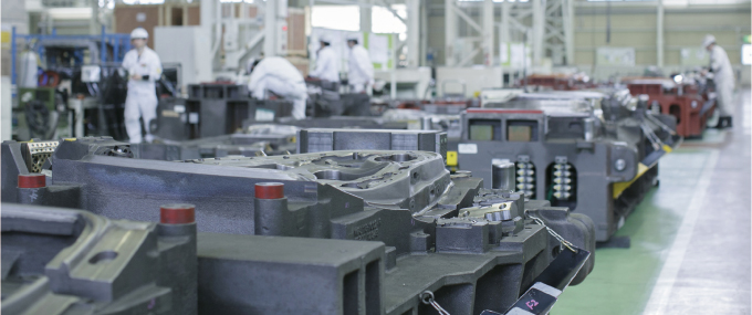 輸送機器用プレス金型