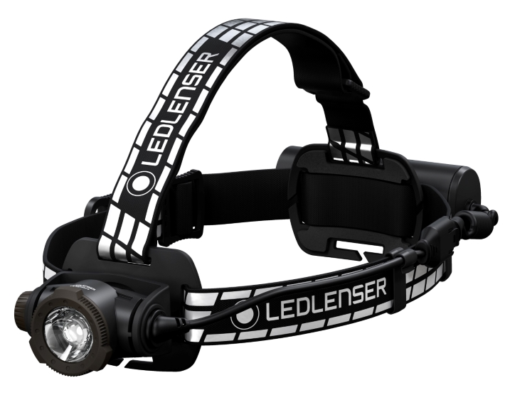 ヘッドライト『H7R Signature』 レッドレンザージャパン | イプロス