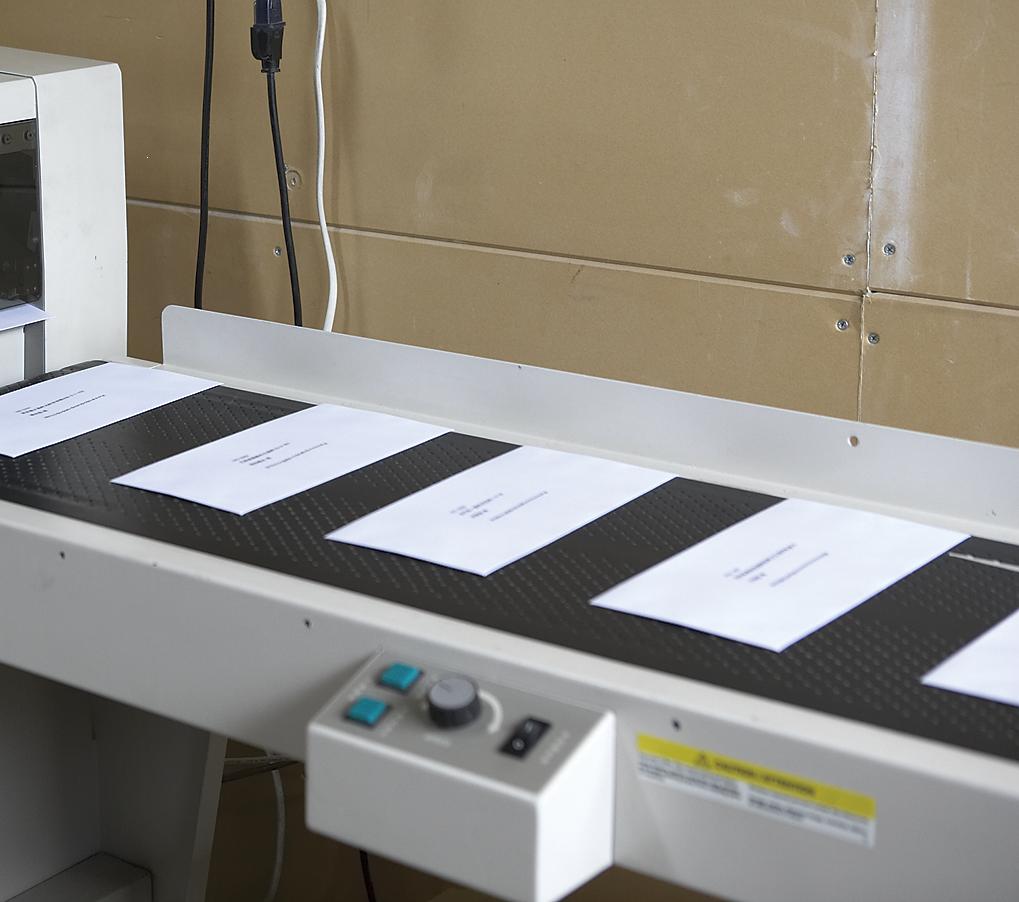 ダイレクトメール　発送