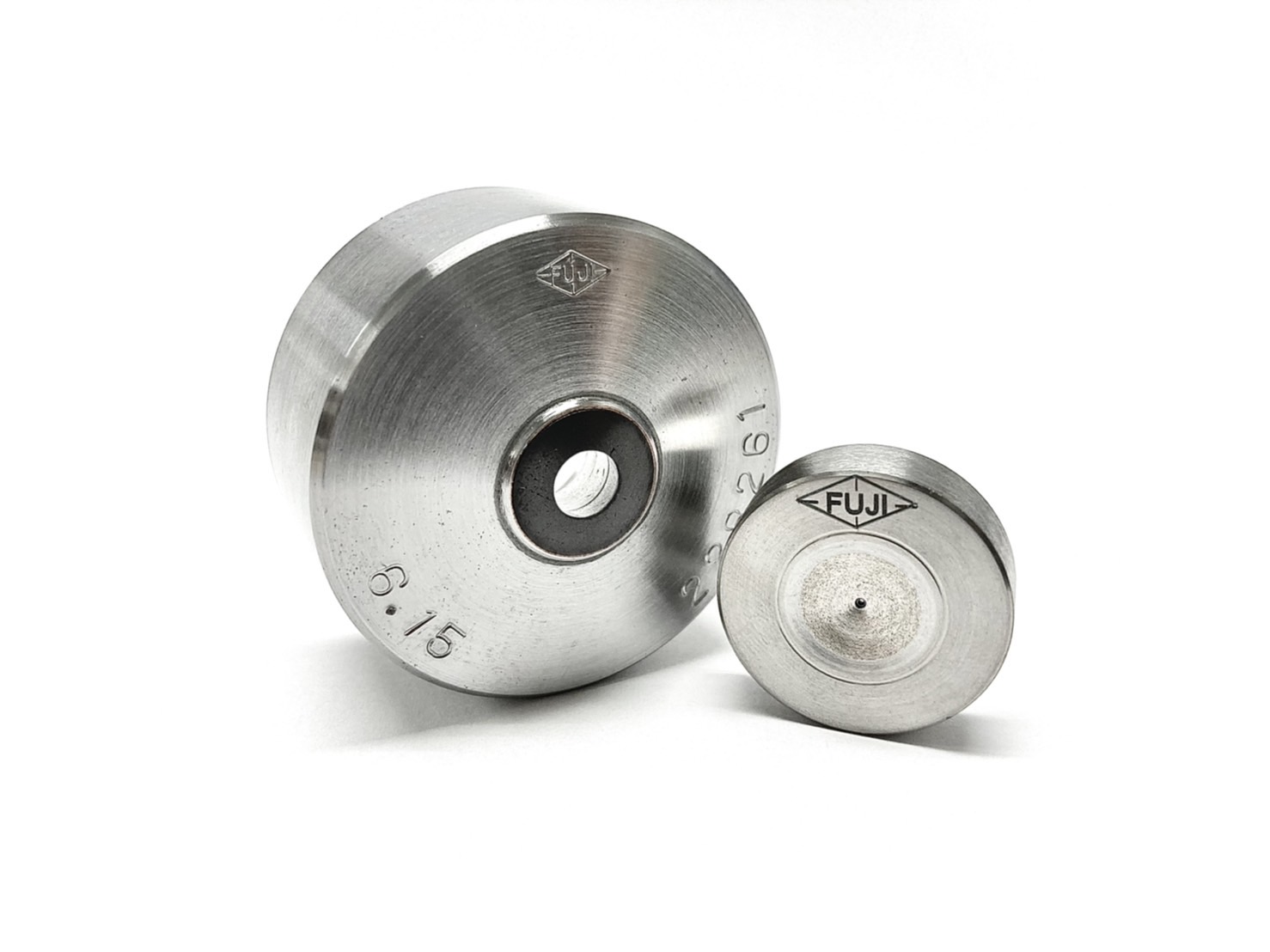 ダイヤモンド伸線工具・超硬耐摩耗工具　