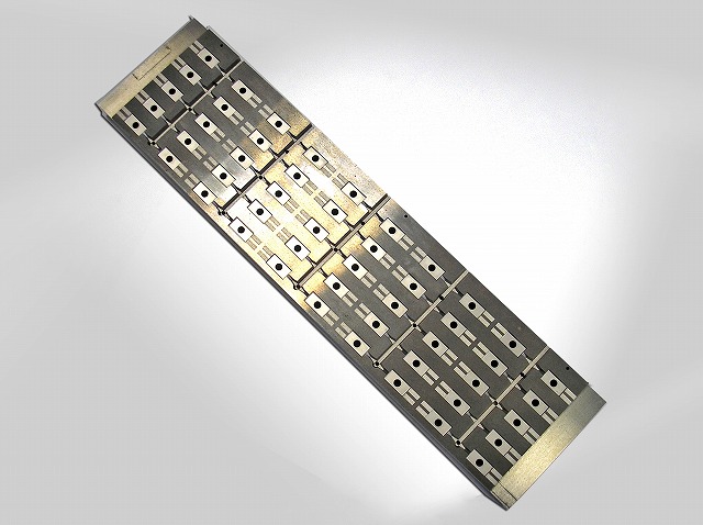 『型彫り放電加工』のご紹介