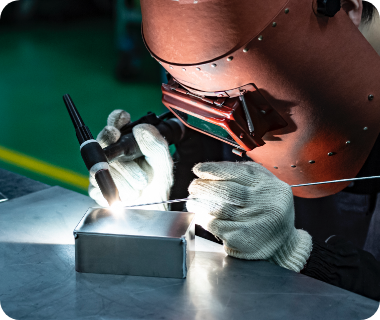 金属加工サービス