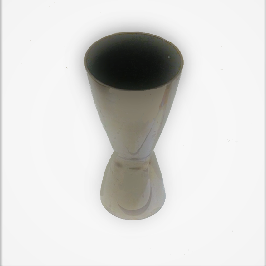 【食品業界解決事例】メジャーカップの表面処理で生クリームの液切れ