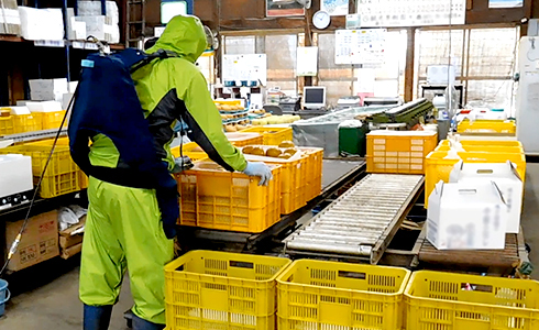 腰が楽になりますよ マッスルスーツ 腰痛対策 背負うだけで驚くほど腰が楽になる！ | 山善