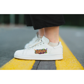 sneaker.jpg
