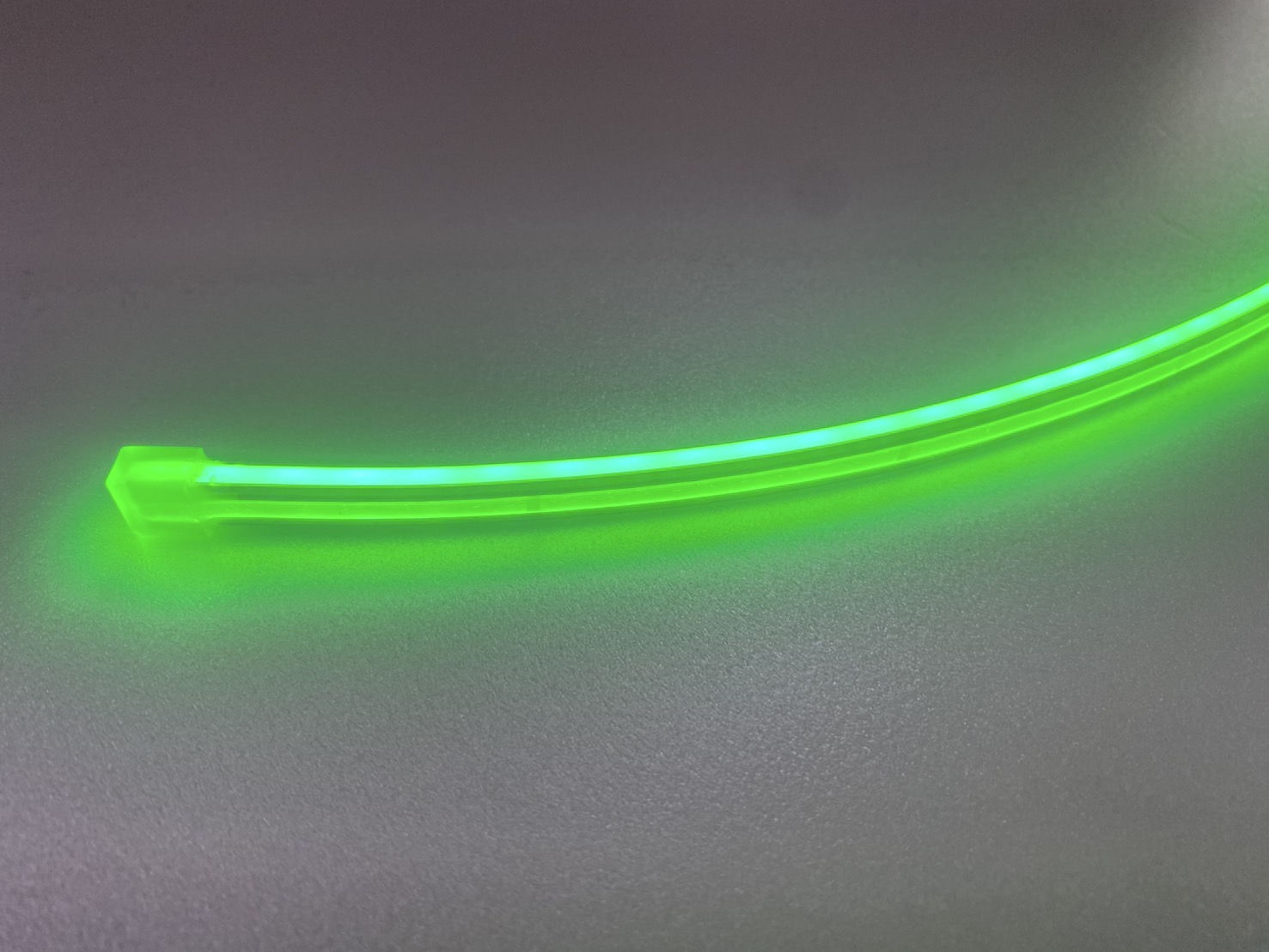 LEDテープライト「LINE LIGHT」 ※面発光でドットレス | 萱野工業