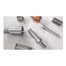 鈴木製作所 会社案内3.png