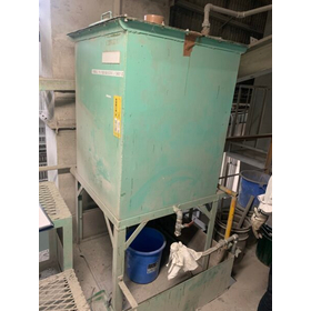 ?液体貯蔵タンク取替工事 画像2.jpg