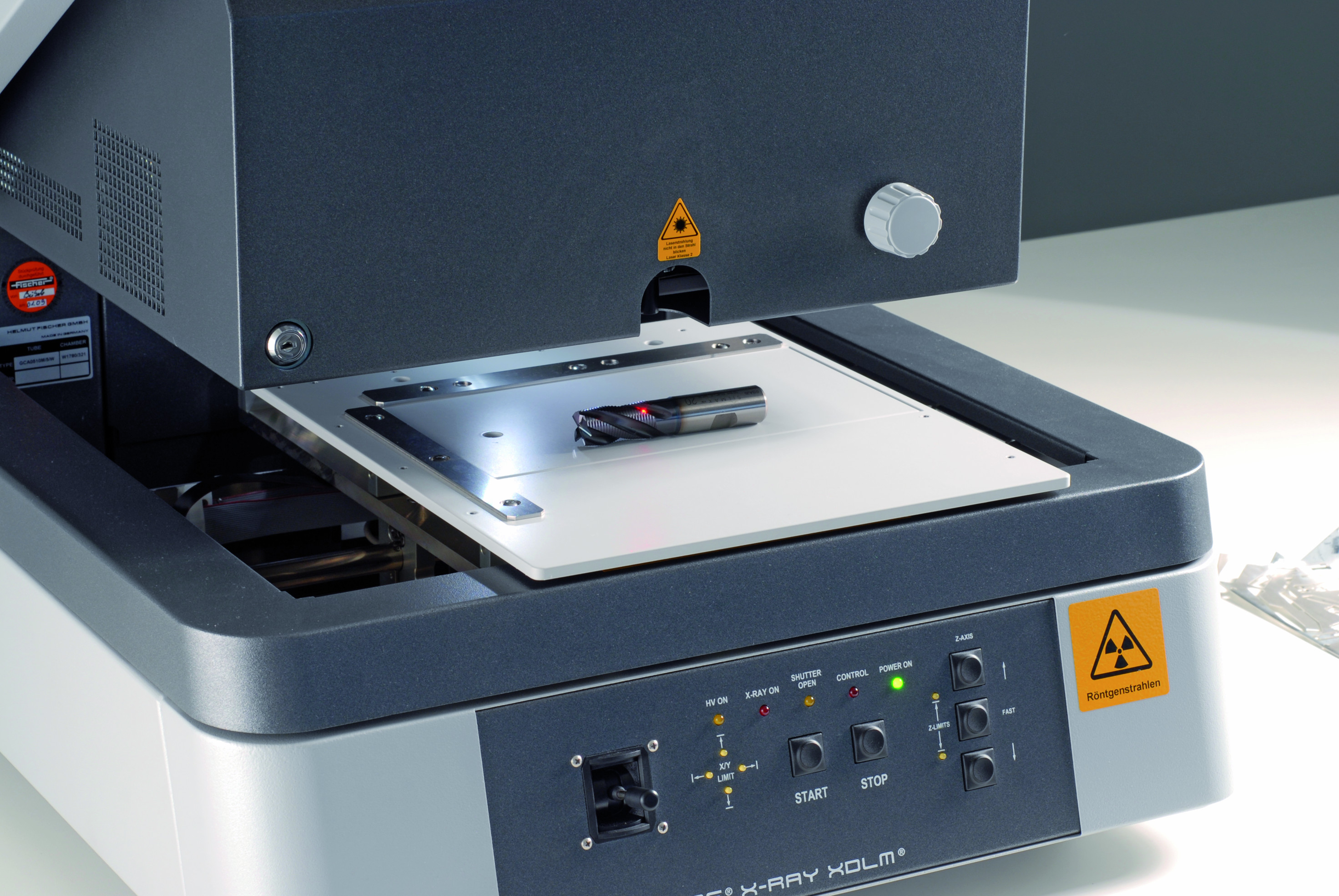 蛍光X線式測定装置FISCHERSCOPE X-RAY XDLM | フィッシャー