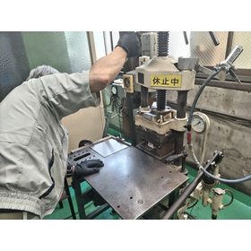 磁性体コア試作様子.jpg