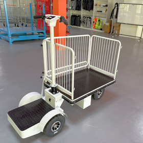 イプロス_乗れる電動台車_荷台.jpg