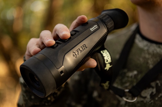 新製品】サーマル暗視スコープ『FLIR Scout Pro』 | フリアー