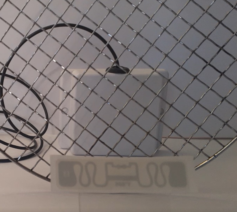 誤読防止電波シールド】UHF帯RFID 電波遮断素材の簡易実験