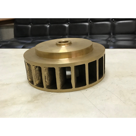 小室合金鋳造所　加工品写真1（ポンプ部品）.JPG