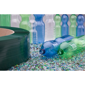 PET_Bottle_with_Strap-5317.jpg
