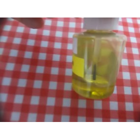 100％精油にていろいろな樹脂素材・容器を検証3.jpg