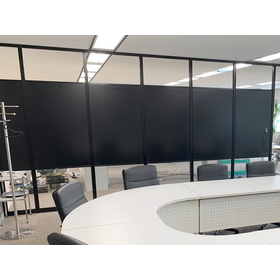 ?ガラスパーテーションとは 画像2.jpg