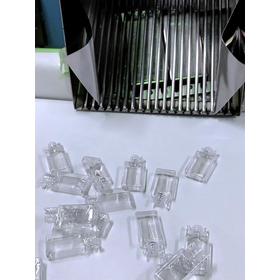 特殊スーパー樹脂ボトル成形品.JPG